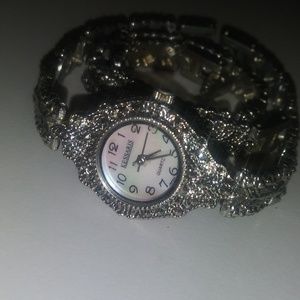 Kessaris womens watch& braclet